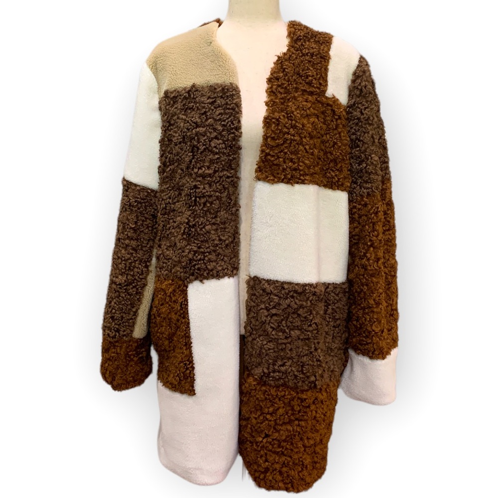 CHELSEA & VIOLET - NWT Color Block Faux Fur Teddy Coat Women Size Large